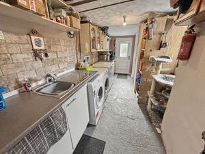 Photo 8- click for photo gallery